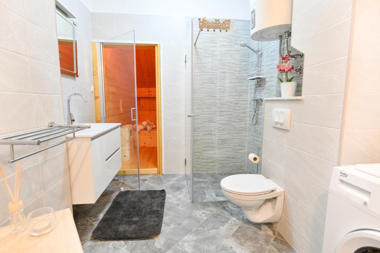 Apartment Rosenberger, Opatija Center With Parking Ngoại thất bức ảnh